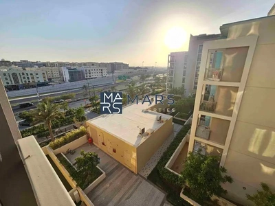 Luxury Studio apartment available for rent:36k-1