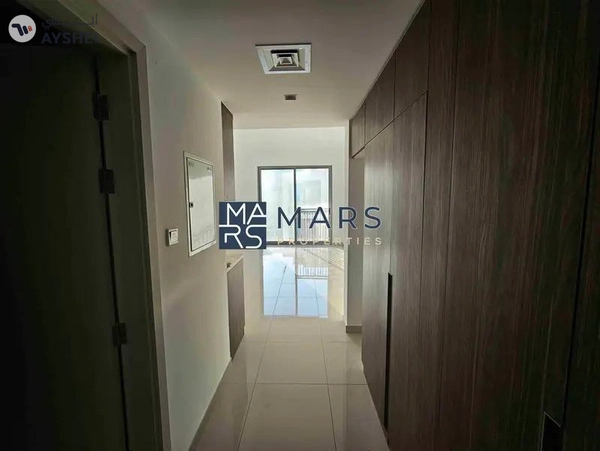 Luxury Studio apartment available for rent:36k