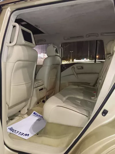 NISSAN PATROL GCC SE PLATINUM ONE OWNER PERFECT CONDITION-6