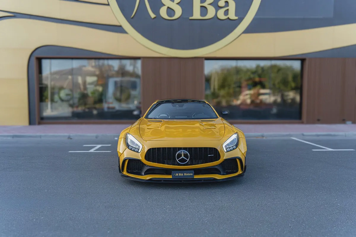 2017 Mercedes-Benz AMG-GT S RWD | Original 700 GTR wide body kit | GCC Specs-1-1