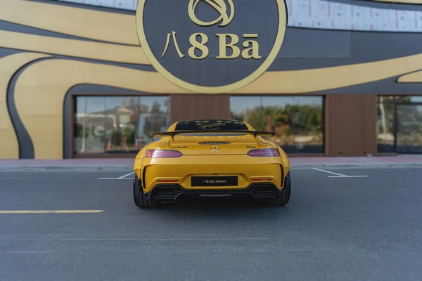 2017 Mercedes-Benz AMG-GT S RWD | Original 700 GTR wide body kit | GCC Specs