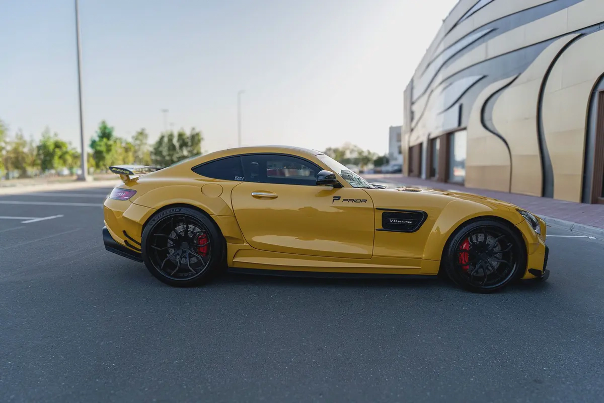 2017 Mercedes-Benz AMG-GT S RWD | Original 700 GTR wide body kit | GCC Specs-7-7