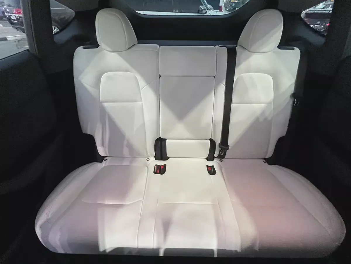Tesla Model Y Long Range 2024 GCC Specs | Dual Motor AWD-11-11
