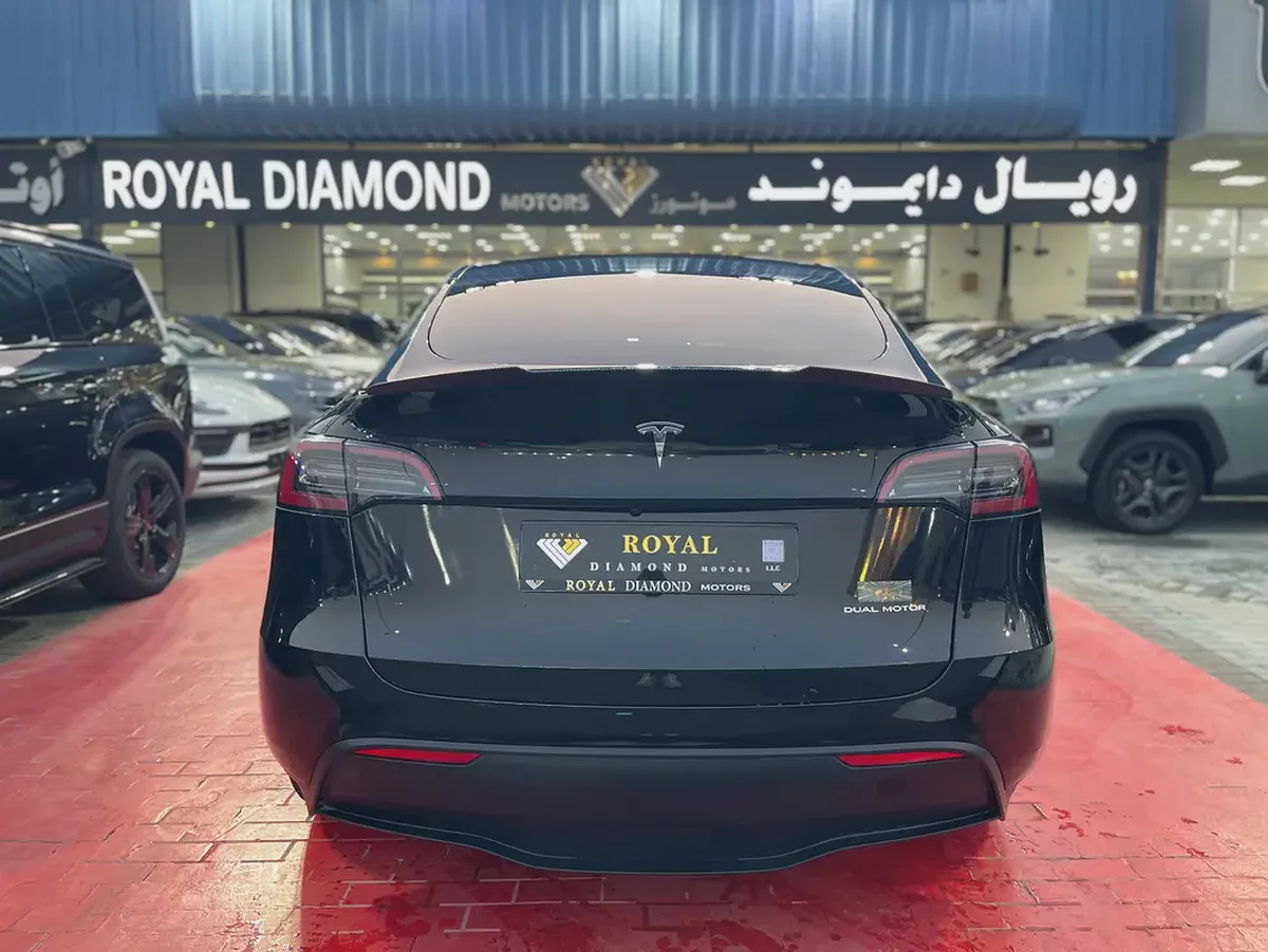 Tesla Model Y Long Range 2024 GCC Specs | Dual Motor AWD-4-4