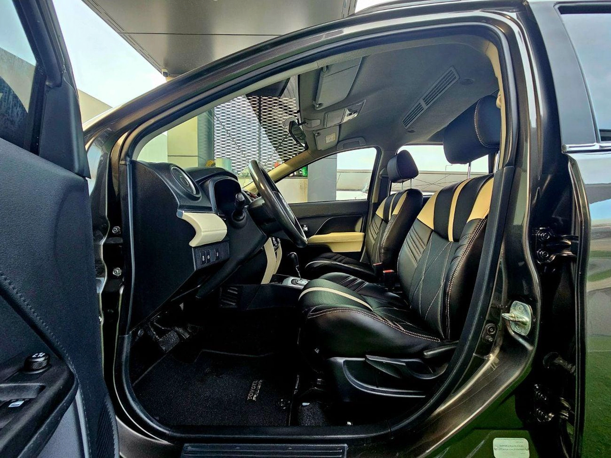 Toyota Rush EX/ PASSENGER 7 SEATS/ LOW MILEAGE-10-10