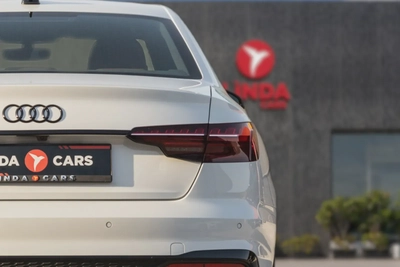 Audi A4 2024-12