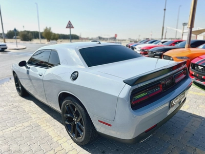 2021 Dodge Challenger SXT-4