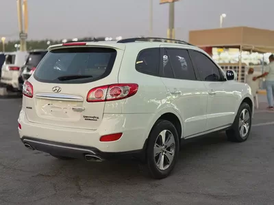 2012 Hyundai Santa Fe GL GCC Specs for Sale-3