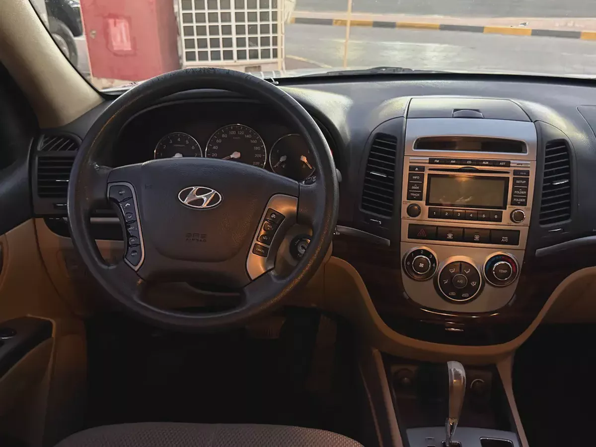 2012 Hyundai Santa Fe GL GCC Specs for Sale-8-8