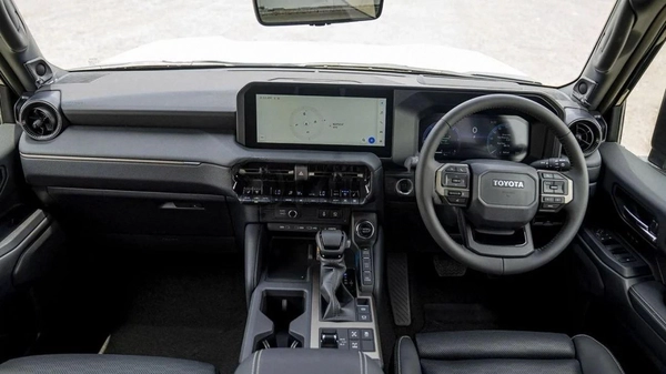 Toyota Prado LUXURY 2.8L RHD - 2024