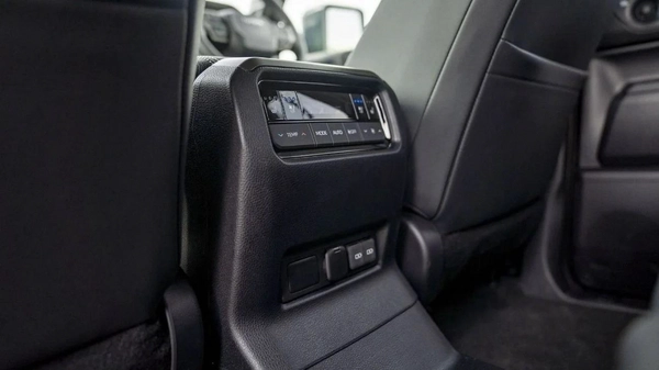 Toyota Prado LUXURY 2.8L RHD - 2024