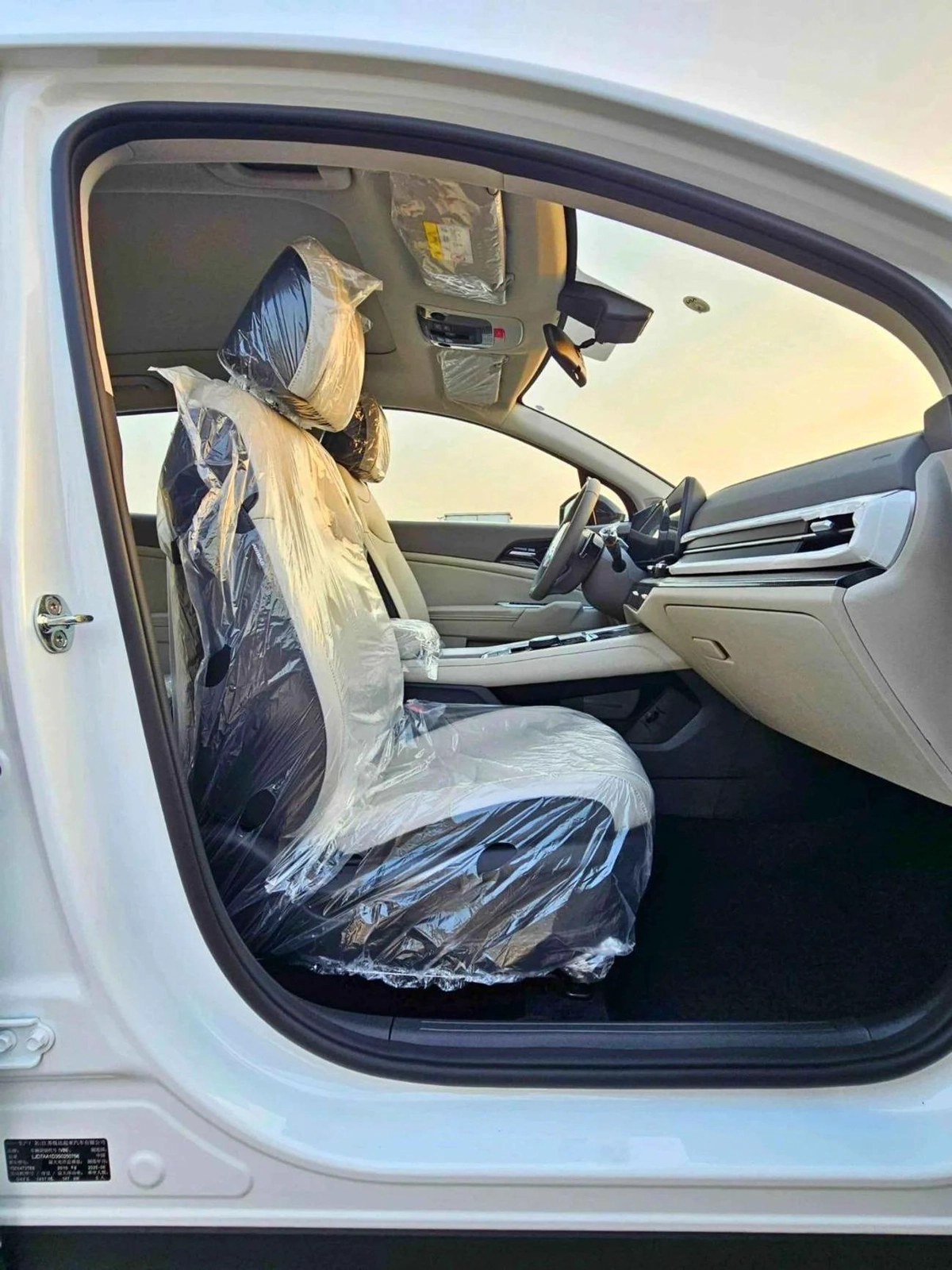 Kia Sportage PREMIUM SMART VERSION / 1.5L V4 PETROL / 360 CAMERA / PANORAMIC ROOF (CODE # KSRP)-5-5