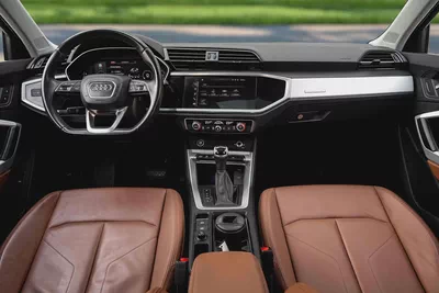 2,155 P.M |  Q3 Sportback S-line | 0% Downpayment | Perfect Condition!-7