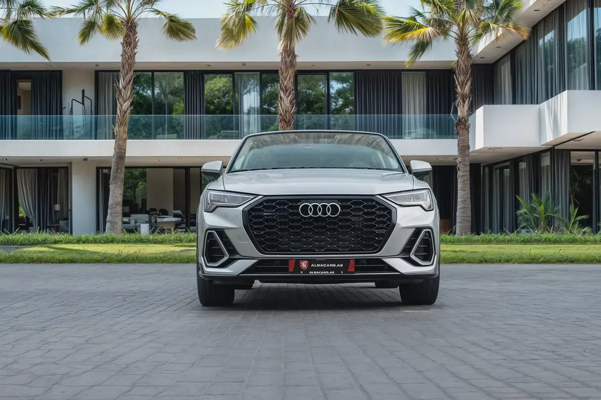 2,155 P.M |  Q3 Sportback S-line | 0% Downpayment | Perfect Condition!-3-3