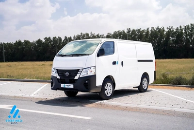 Nissan Urvan NV350-0