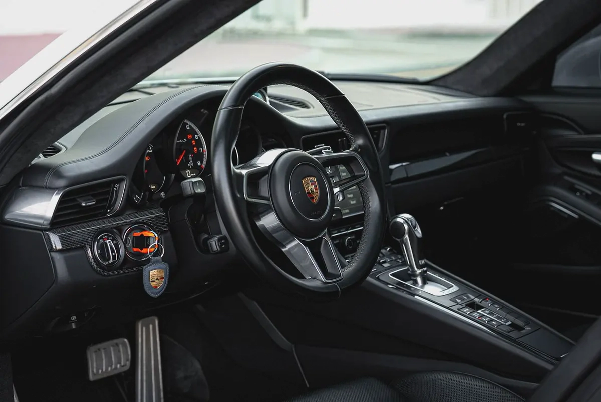 2015 | Porsche Carrera 911 Turbo S | Low Mileage | Warranty | 560HP | Excellent Condition-7-7