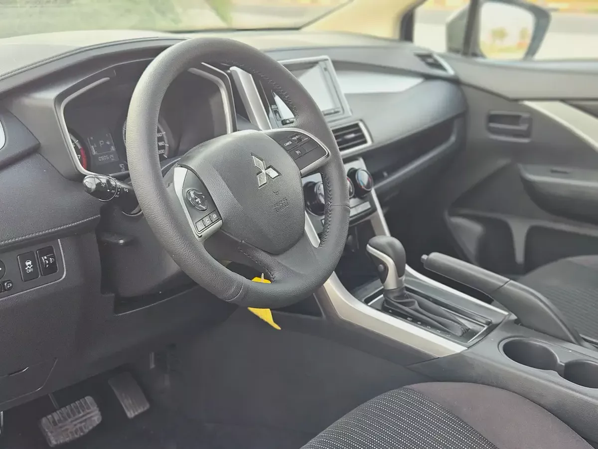 Mitsubishi Xpander GLX Medium Line 2022 GCC Specs-9-9