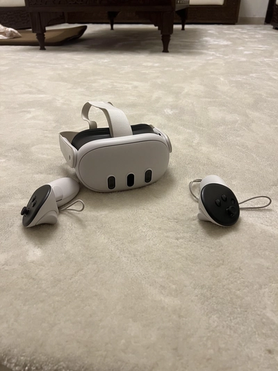 virtual reality headset meta quest 3-1