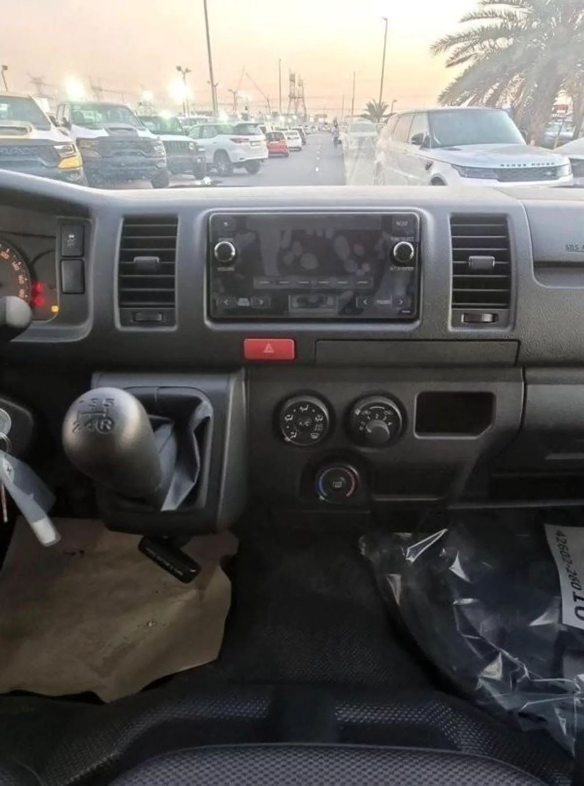 Toyota Hiace GL HIACE 2.7L MT PETROL  OLD SHIP-13-0