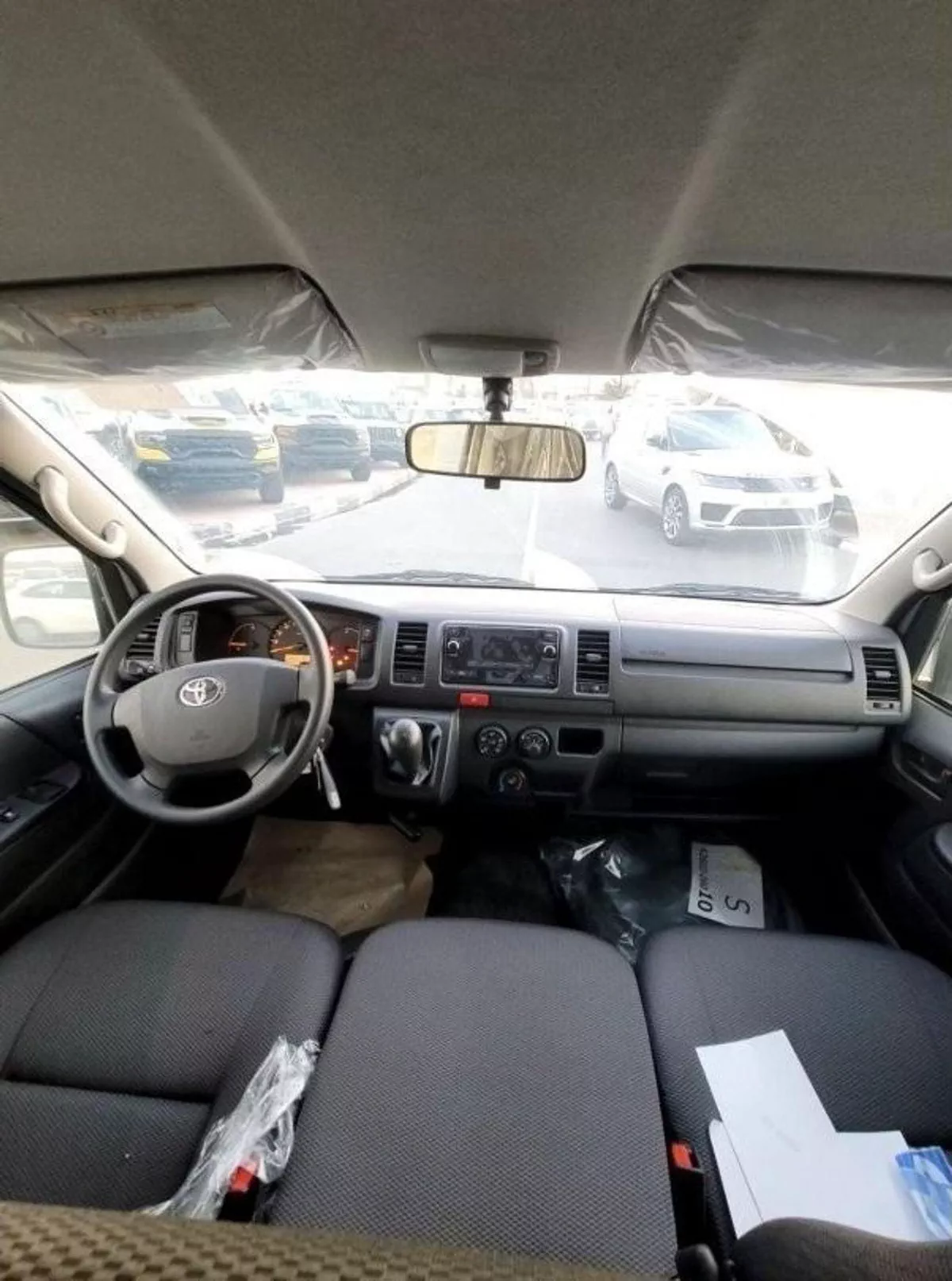 Toyota Hiace GL HIACE 2.7L MT PETROL  OLD SHIP-14-0