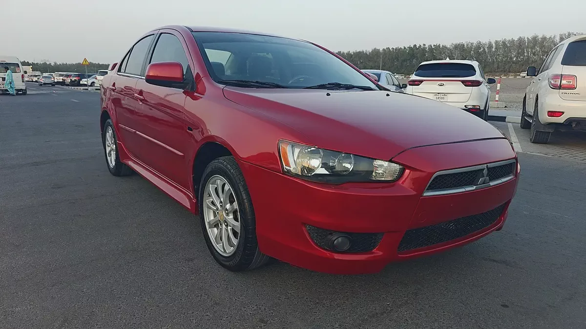 Mitsubishi Lancer EX GLX 2011 GCC Specs-2-2