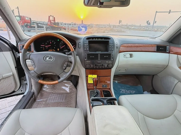 Lexus LS 430 2002 | American Specs | Well Maintained