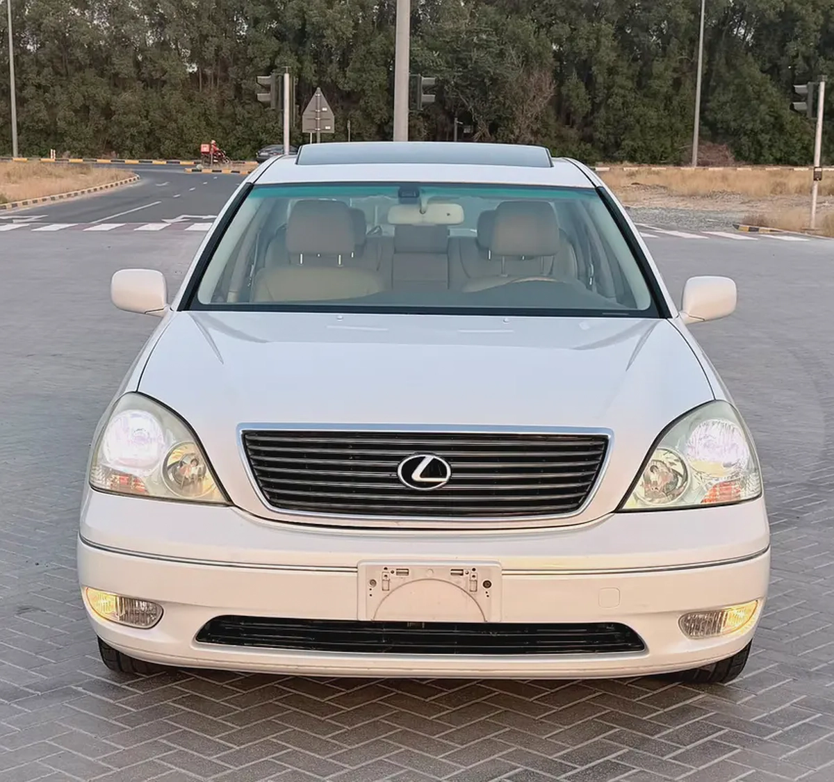 Lexus LS 430 2002 | American Specs | Well Maintained-2-2
