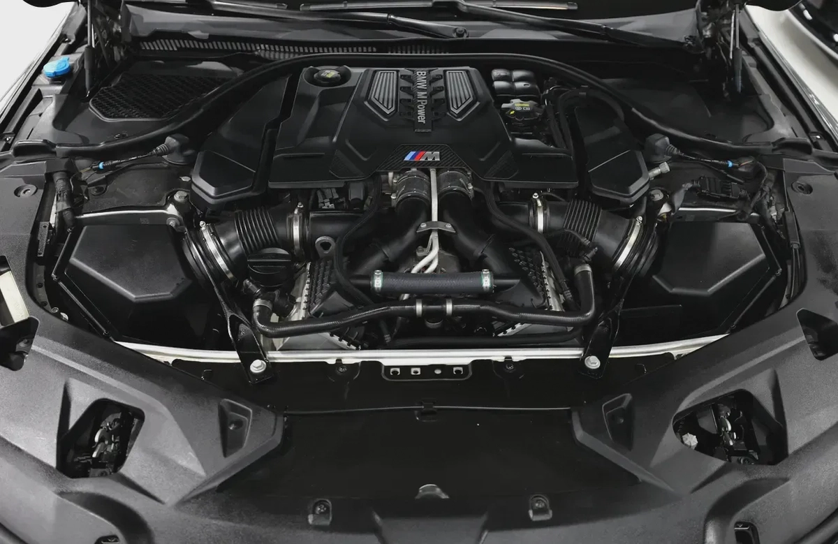 BMW M8 Coupe-19-19