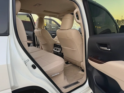 تويوتا لاند كروزر 2024 خليجي GXR V6 صبغ الوكاله Toyota Land Cruiser GXR 2024 GCC Specs-15