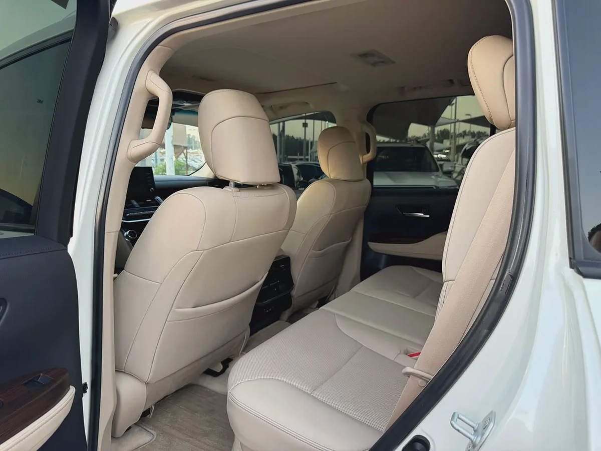 تويوتا لاند كروزر 2024 خليجي GXR V6 صبغ الوكاله Toyota Land Cruiser GXR 2024 GCC Specs-10-10