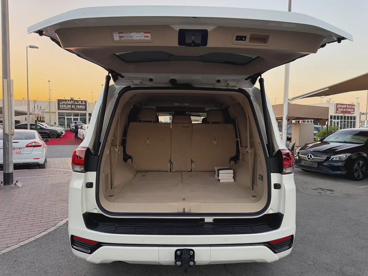 تويوتا لاند كروزر 2024 خليجي GXR V6 صبغ الوكاله Toyota Land Cruiser GXR 2024 GCC Specs-12-12