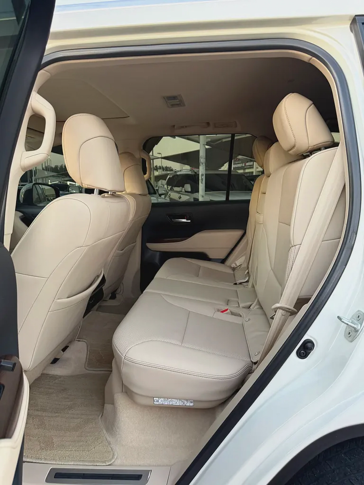 تويوتا لاند كروزر 2024 خليجي GXR V6 صبغ الوكاله Toyota Land Cruiser GXR 2024 GCC Specs-13-13