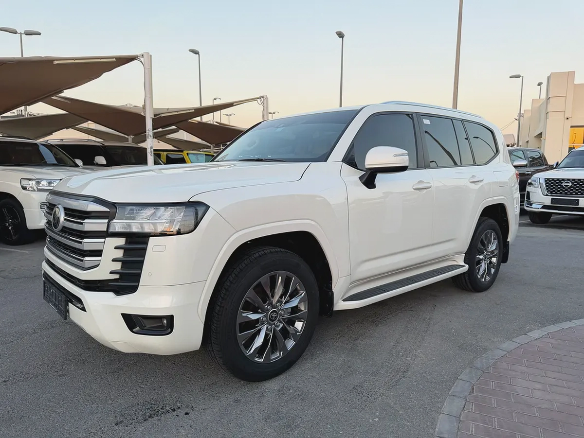 تويوتا لاند كروزر 2024 خليجي GXR V6 صبغ الوكاله Toyota Land Cruiser GXR 2024 GCC Specs-4-4