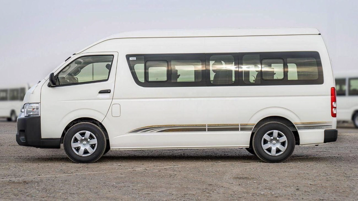 Toyota Hiace GL TOYOTA HIACE HR 2.7P MT 16 SEATER  - WHITE-4-0