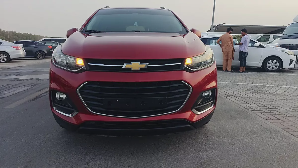 Chevrolet Trax LT 2020 | GCC Specs | Low Mileage | Perfect Condition-2-2