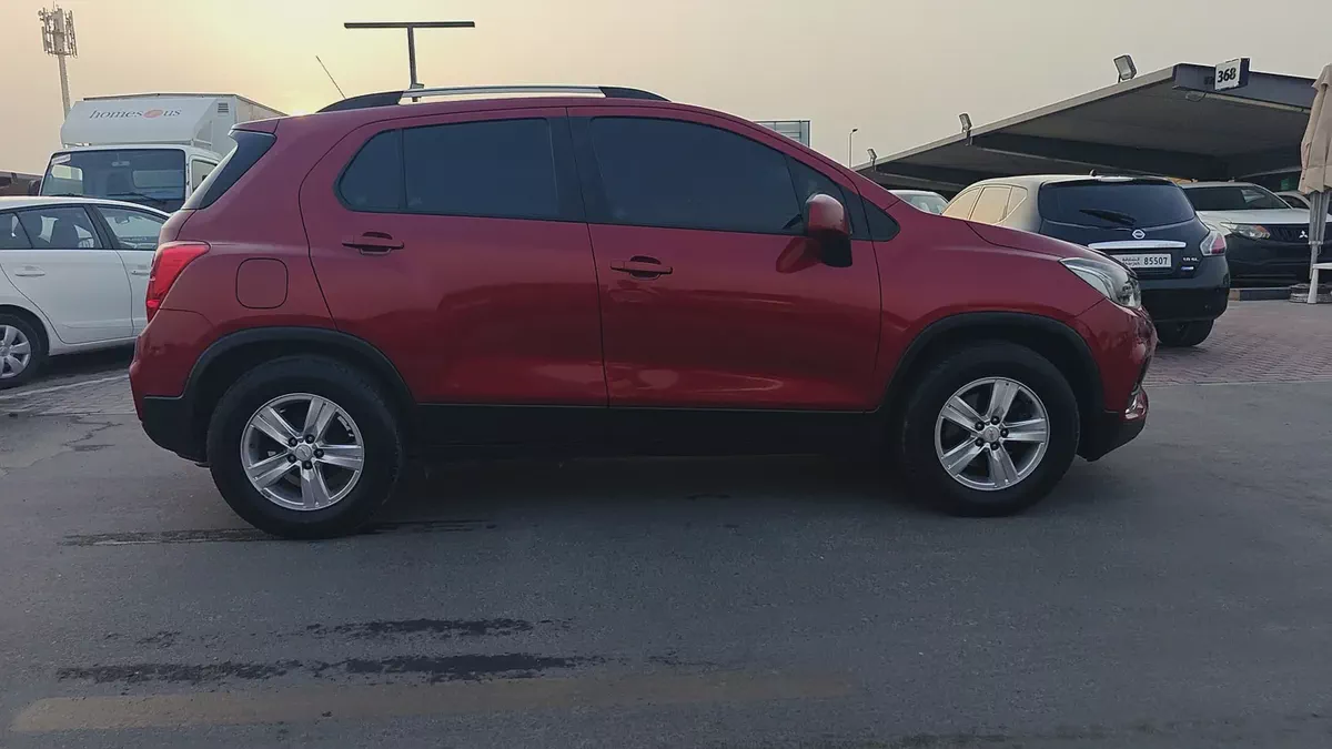 Chevrolet Trax LT 2020 | GCC Specs | Low Mileage | Perfect Condition-3-3