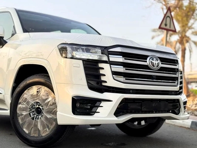 CRUISER GXR / BRAND NEW / FULL OPTION / 3 YEARS WARRANTY-3