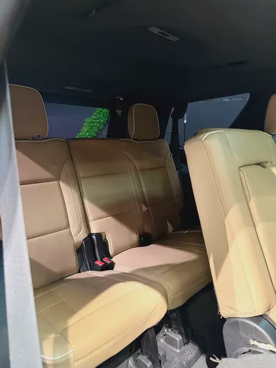 2023 Chevrolet Tahoe Premier GCC Specs in Pristine Condition-18