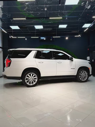 2023 Chevrolet Tahoe Premier GCC Specs in Pristine Condition-8