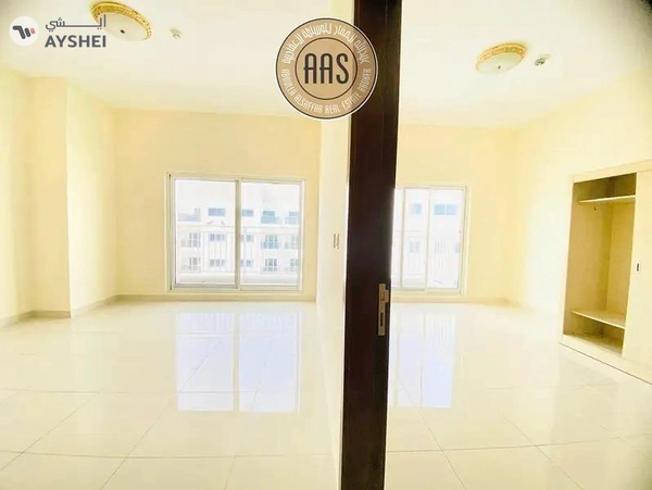 Spacious 1bhk Available for Rent 50k only in warsan4 Dubai