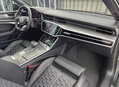 2024 Audi RS6 Avant TFSI Quattro V8 | Low mileage | European | Original Paint-10