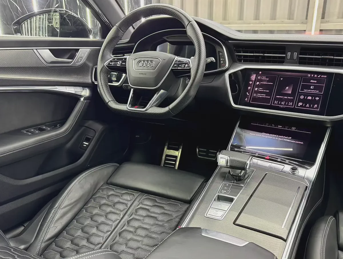 2024 Audi RS6 Avant TFSI Quattro V8 | Low mileage | European | Original Paint-14-14