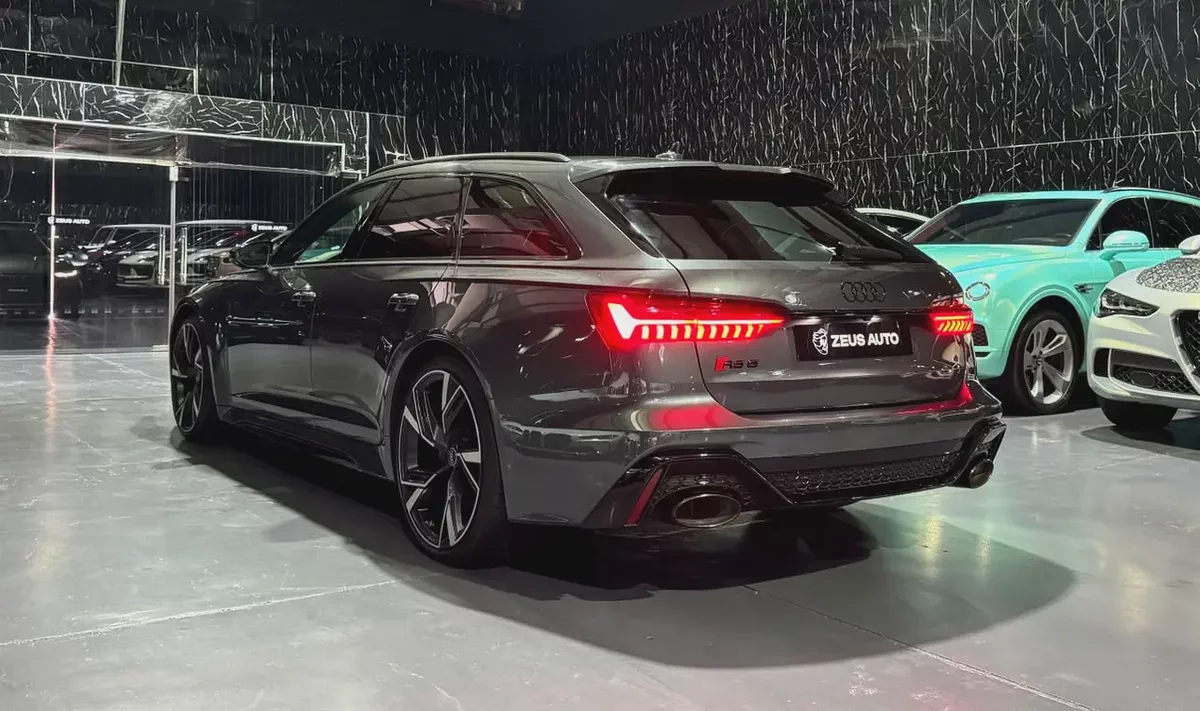 2024 Audi RS6 Avant TFSI Quattro V8 | Low mileage | European | Original Paint-4-4