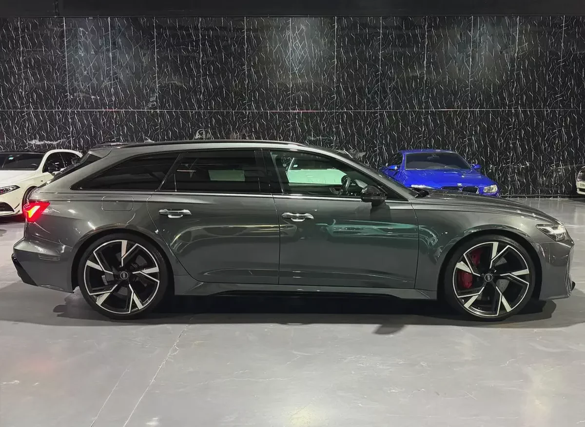 2024 Audi RS6 Avant TFSI Quattro V8 | Low mileage | European | Original Paint-6-6