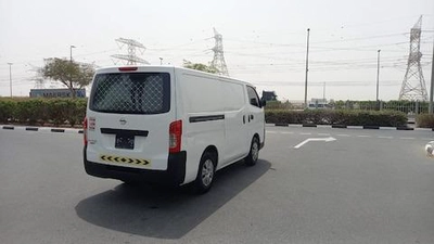 NISSAN URVAN 2020-2