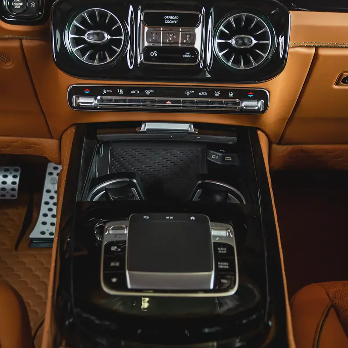 2025 Mercedes-Benz G-Class Brabus G800 ( MASTERPIECE ) BRAND NEW 2 YEAR WARRANTY FROM BRABUS DUBAI-16-16