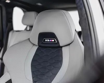BMW X5M COMPETITION - FIRST EDITION ( 1 of 250 ) - GCC - FSH - EXCELLENT CONDITION-17