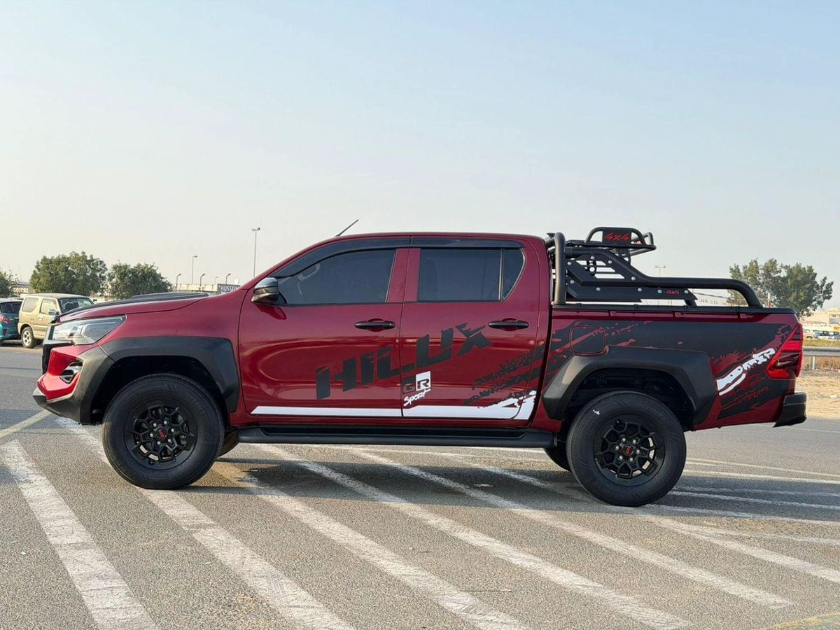 Toyota Hilux 2022 Toyota Hilux GR Sports Modified - 2.7L V4 AWD -GCC- Full Off Road Rollbar - Rear CAM & Multi Me-3-0