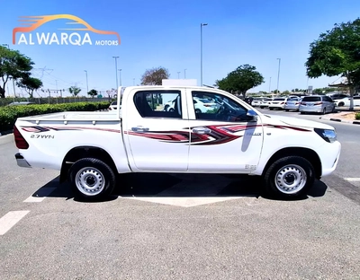 Toyota Hilux Double Cab GL 2023 - GCC Specs - 4x4 Great Condition-1
