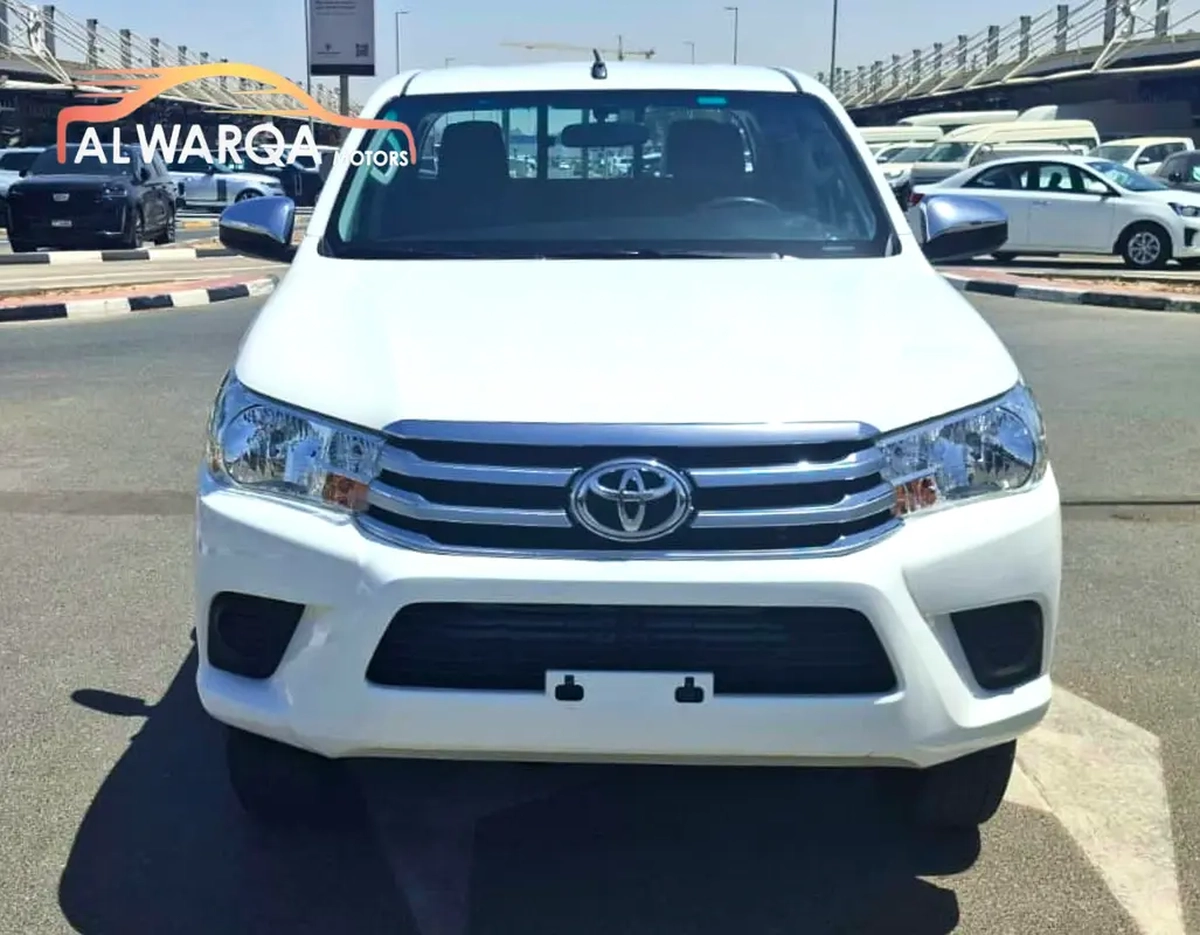 Toyota Hilux Double Cab GL 2023 - GCC Specs - 4x4 Great Condition-15-15
